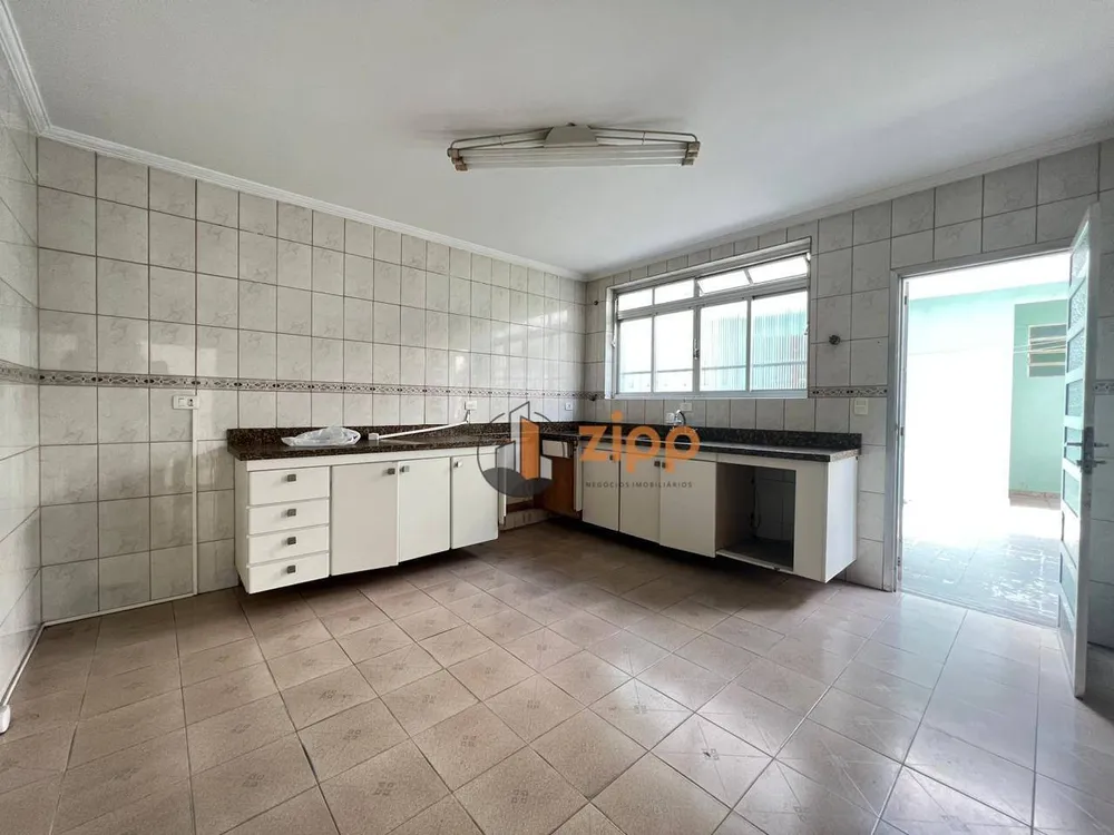 Sobrado, 4 quartos, 259 m² - Foto 4