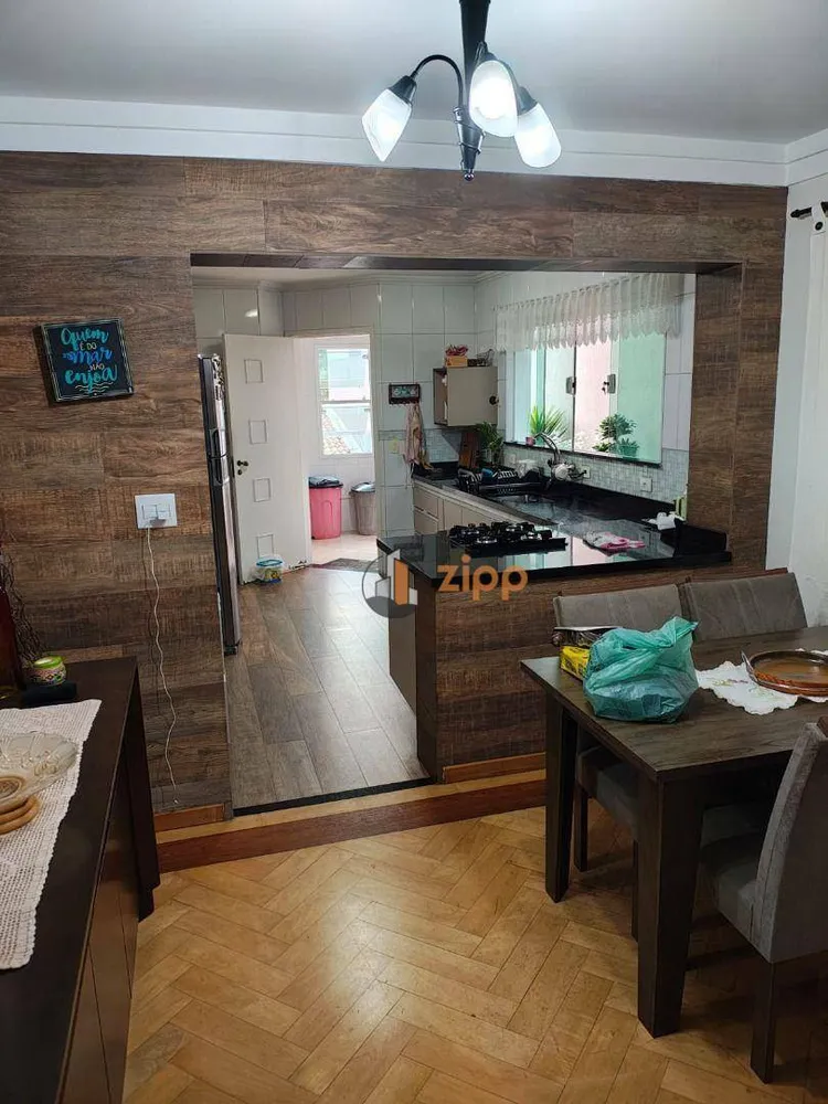 Sobrado, 3 quartos, 200 m² - Foto 2