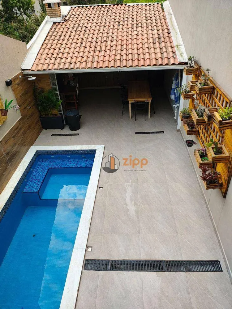 Sobrado, 3 quartos, 200 m² - Foto 2
