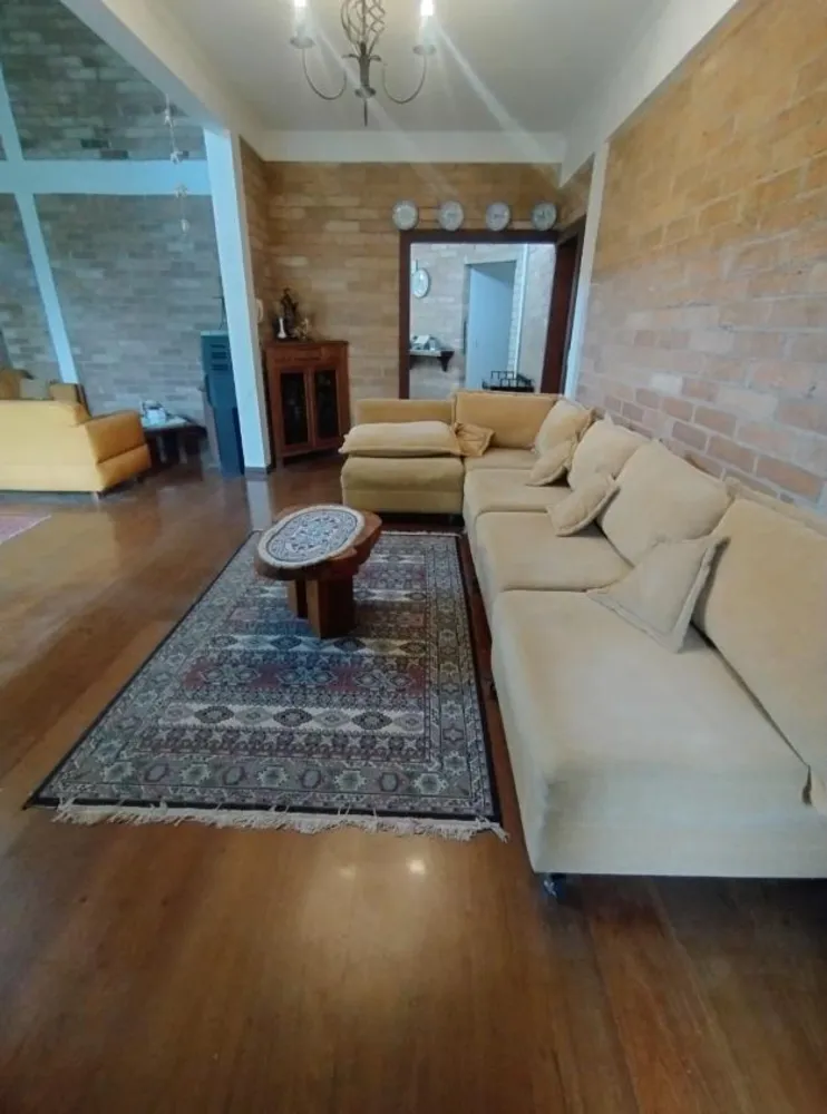 Chácara, 4 quartos, 5200 m² - Foto 1