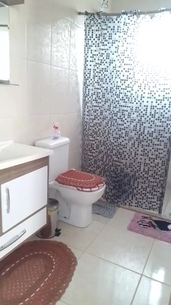 Casa à venda com 2 quartos, 80m² - Foto 4