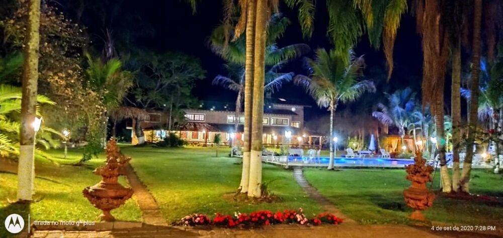 Sítio, 16 quartos, 30 hectares - Foto 1