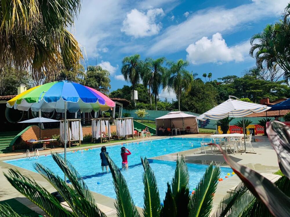 Chácara, 3 quartos, 6400 m² - Foto 1