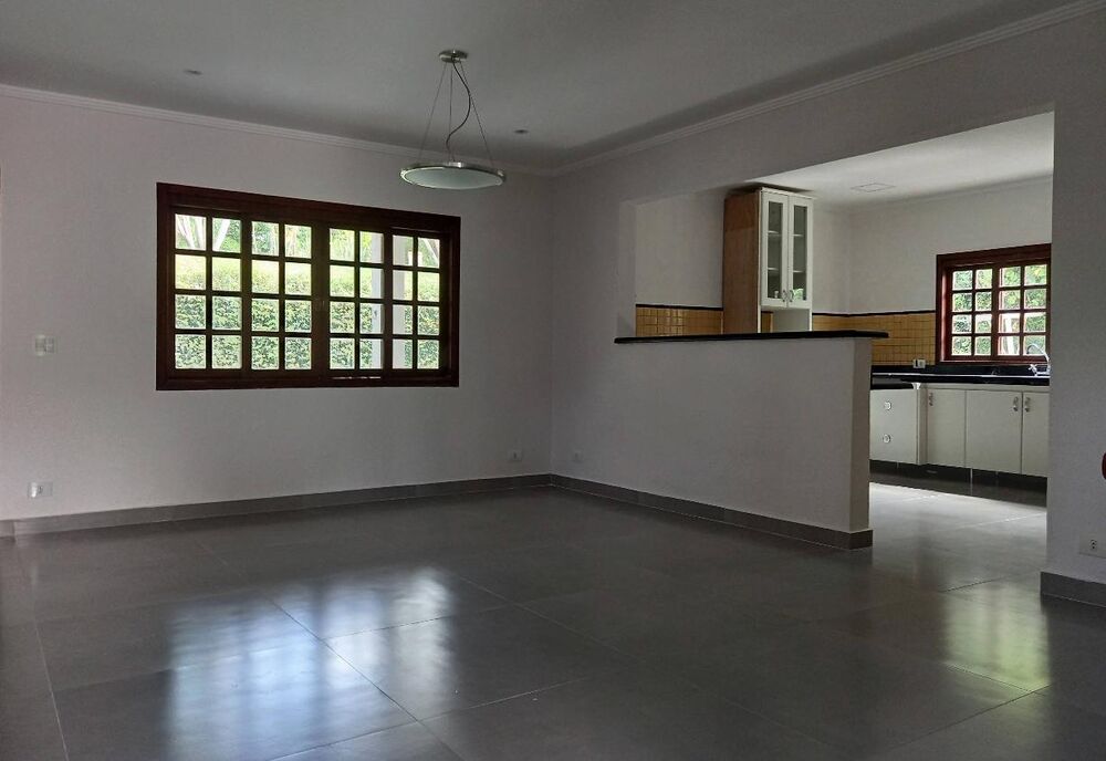 Chácara à venda com 4 quartos, 1000m² - Foto 1