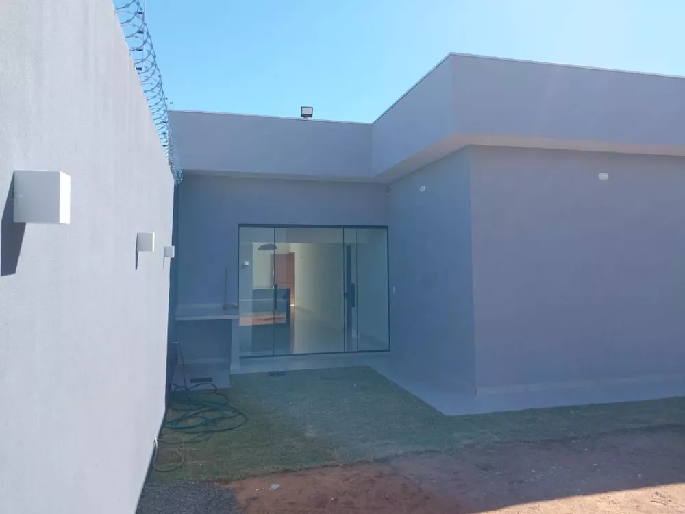 Casa à venda com 3 quartos, 275m² - Foto 3