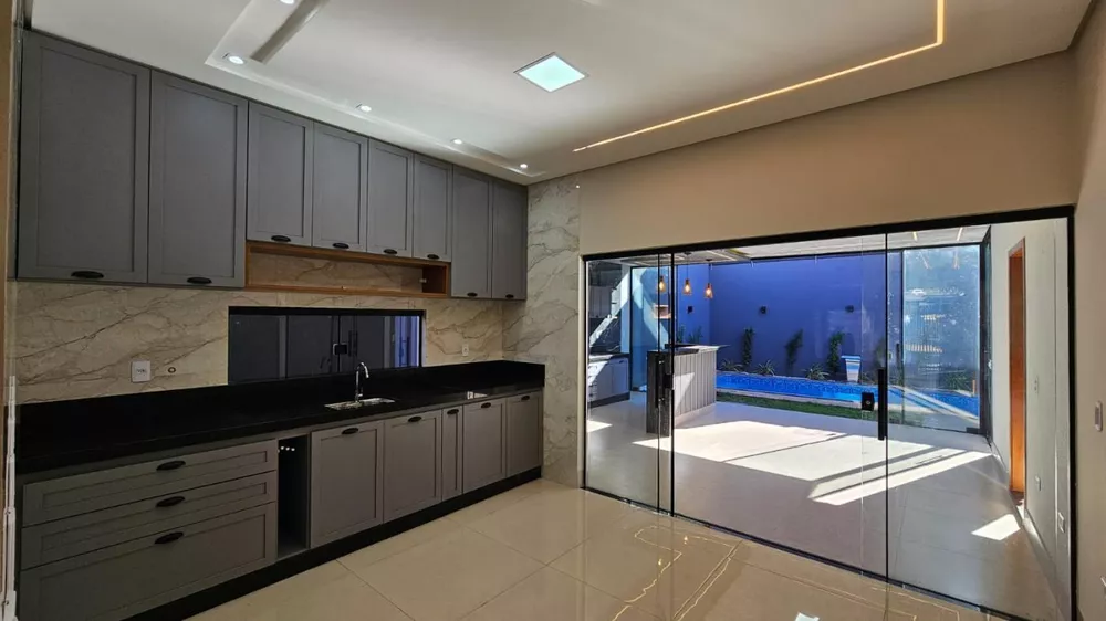 Casa à venda com 3 quartos, 360m² - Foto 5