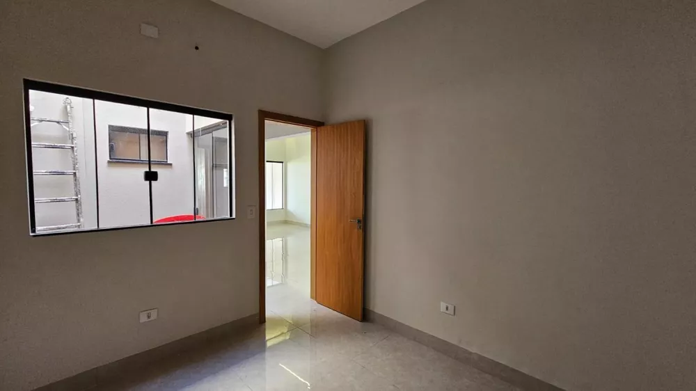 Casa à venda com 3 quartos, 225m² - Foto 10