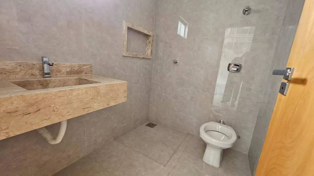 Casa à venda com 3 quartos, 225m² - Foto 6