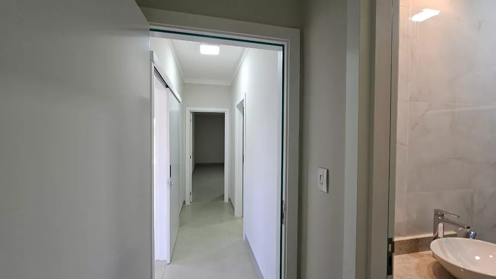 Casa à venda com 3 quartos, 360m² - Foto 4