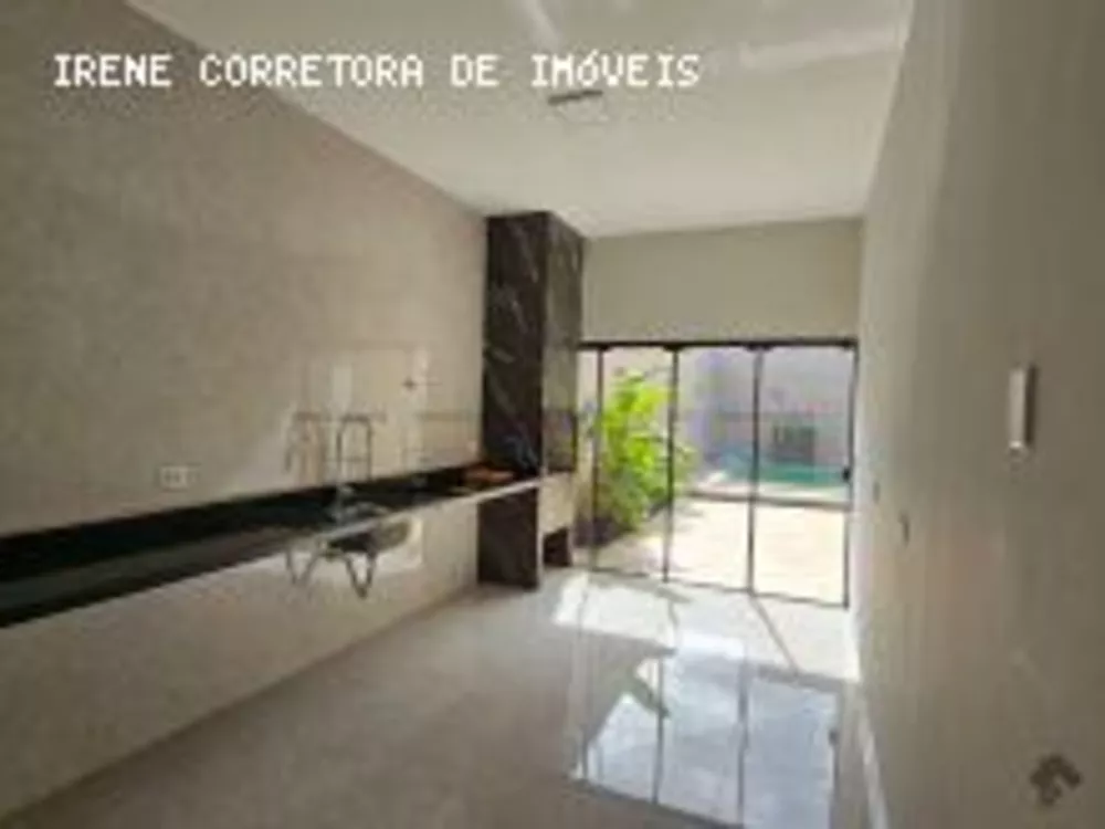 Casa à venda com 3 quartos, 230m² - Foto 11