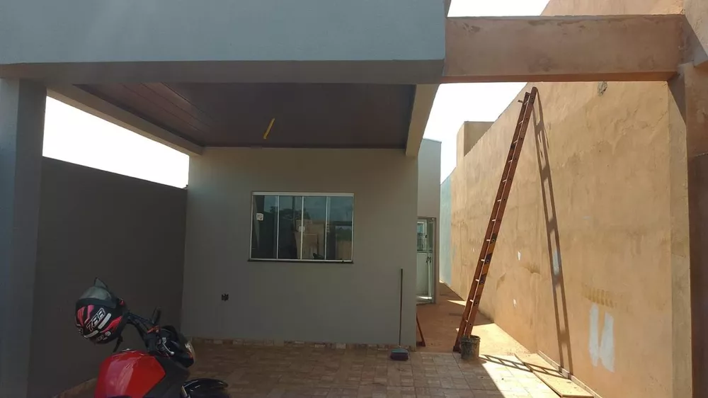 Casa à venda com 3 quartos, 200m² - Foto 3