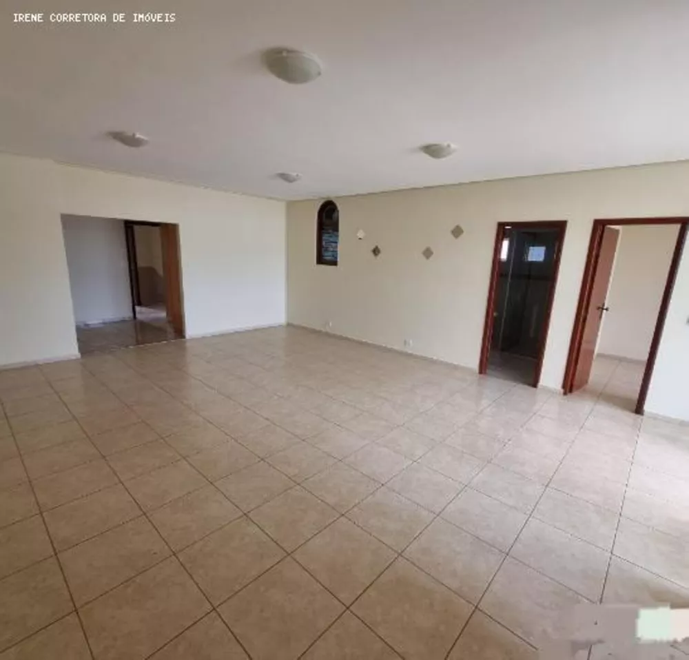 Sobrado à venda com 3 quartos, 503m² - Foto 2