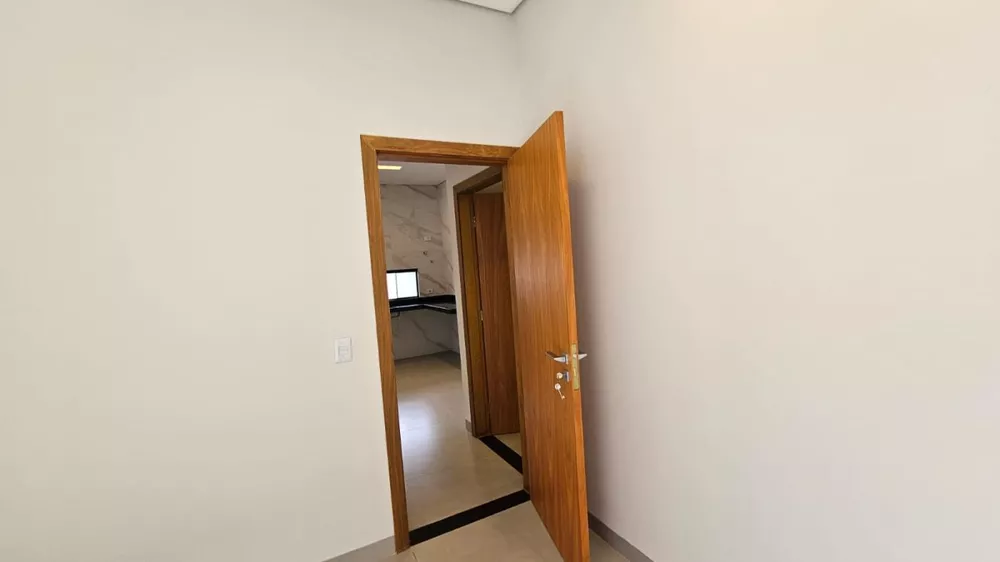 Casa à venda com 3 quartos, 150m² - Foto 3