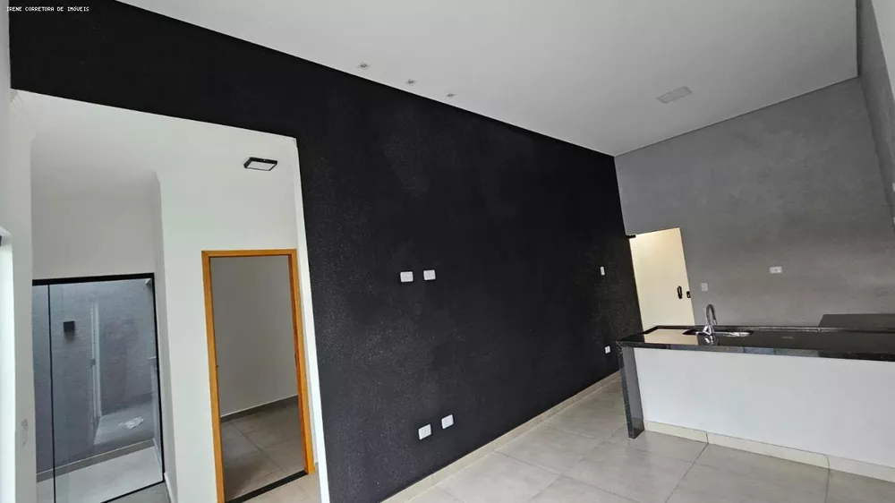 Casa à venda com 3 quartos, 135m² - Foto 4