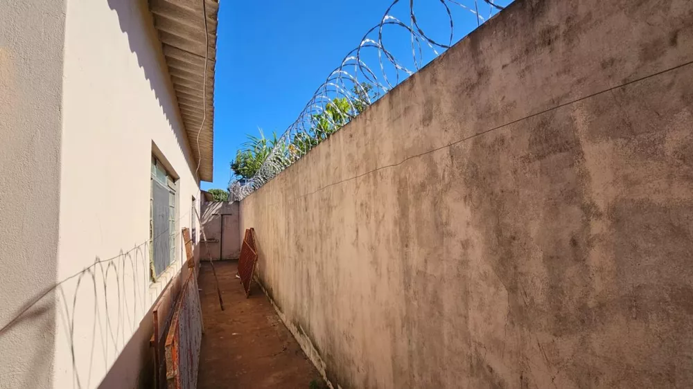 Casa à venda com 4 quartos, 360m² - Foto 5