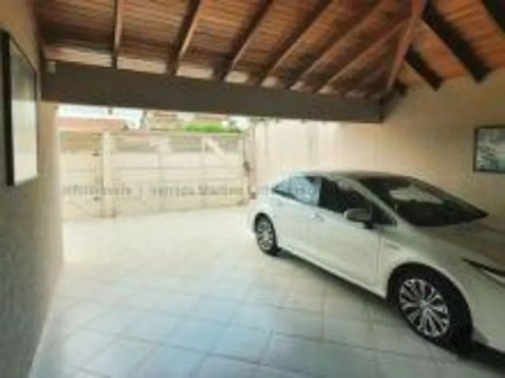 Casa à venda com 3 quartos, 360m² - Foto 4