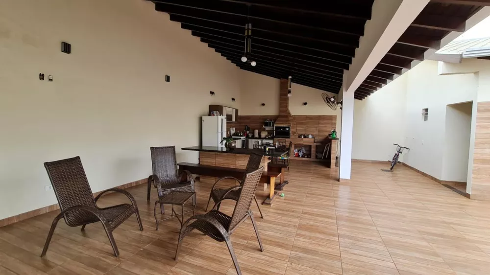 Casa à venda com 2 quartos, 360m² - Foto 5