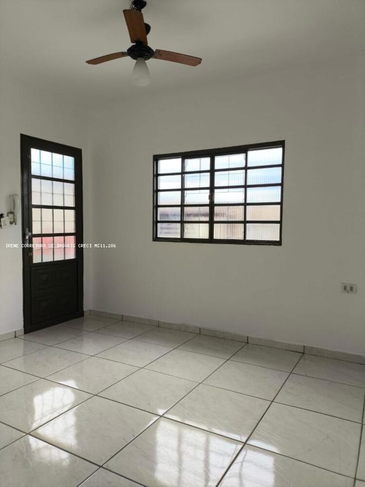 Casa à venda com 2 quartos, 360m² - Foto 7