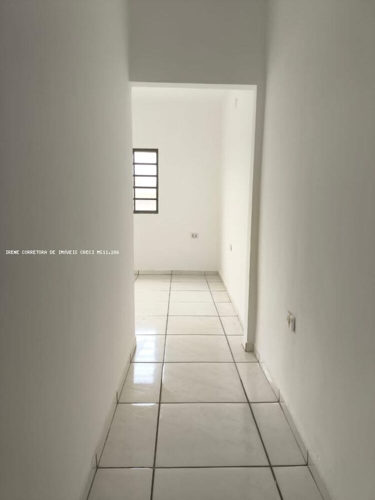 Casa à venda com 2 quartos, 360m² - Foto 8