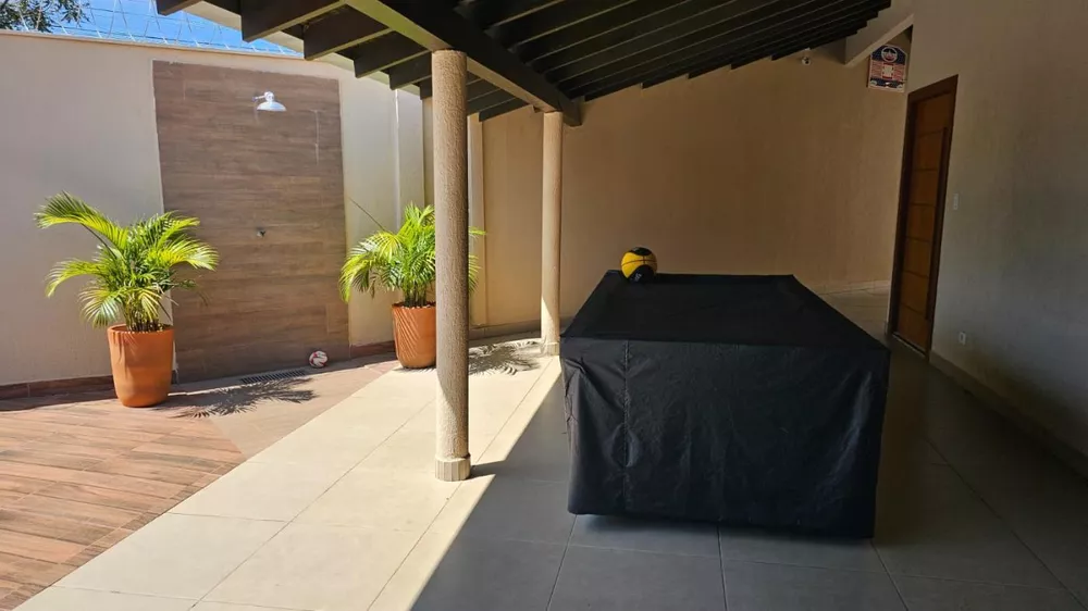 Casa à venda com 2 quartos, 413m² - Foto 3