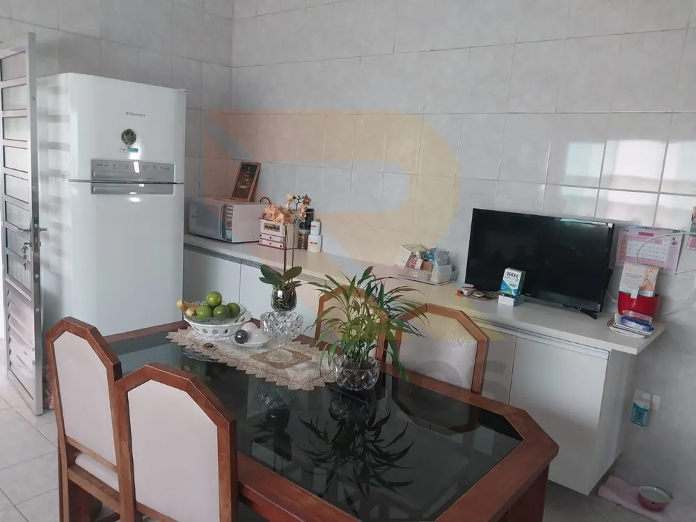 Casa, 4 quartos, 412 m² - Foto 2