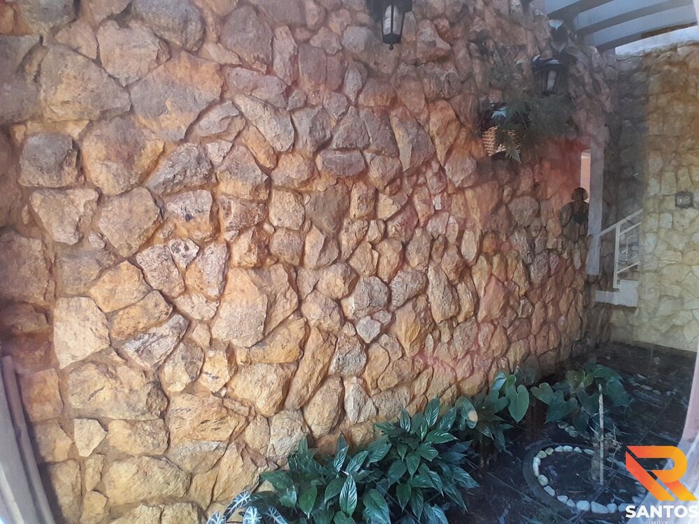 Casa à venda com 3 quartos - Foto 2