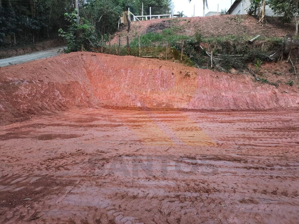 Terreno, 1800 m² - Foto 1