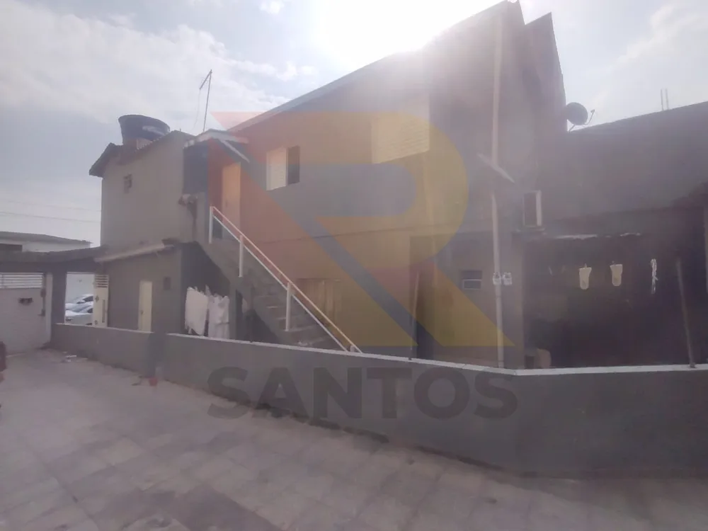 Casa, 5 quartos, 250 m² - Foto 3