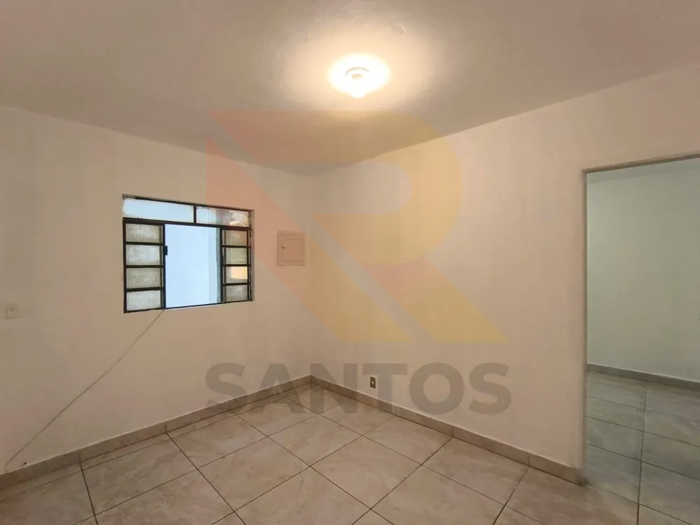 Casa, 2 quartos, 312 m² - Foto 1
