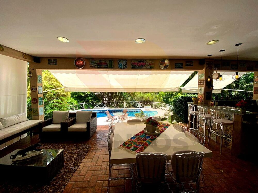 Casa, 8 quartos - Foto 1