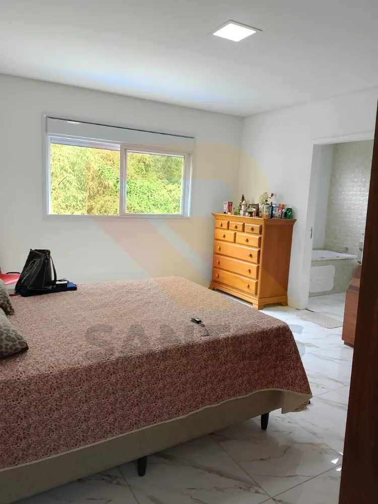 Casa, 4 quartos, 230 m² - Foto 5
