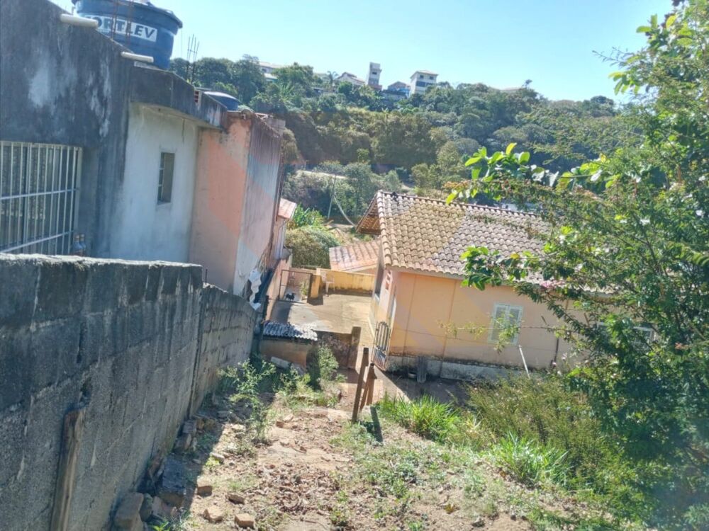 Loteamento e Condomínio, 1100 m² - Foto 1