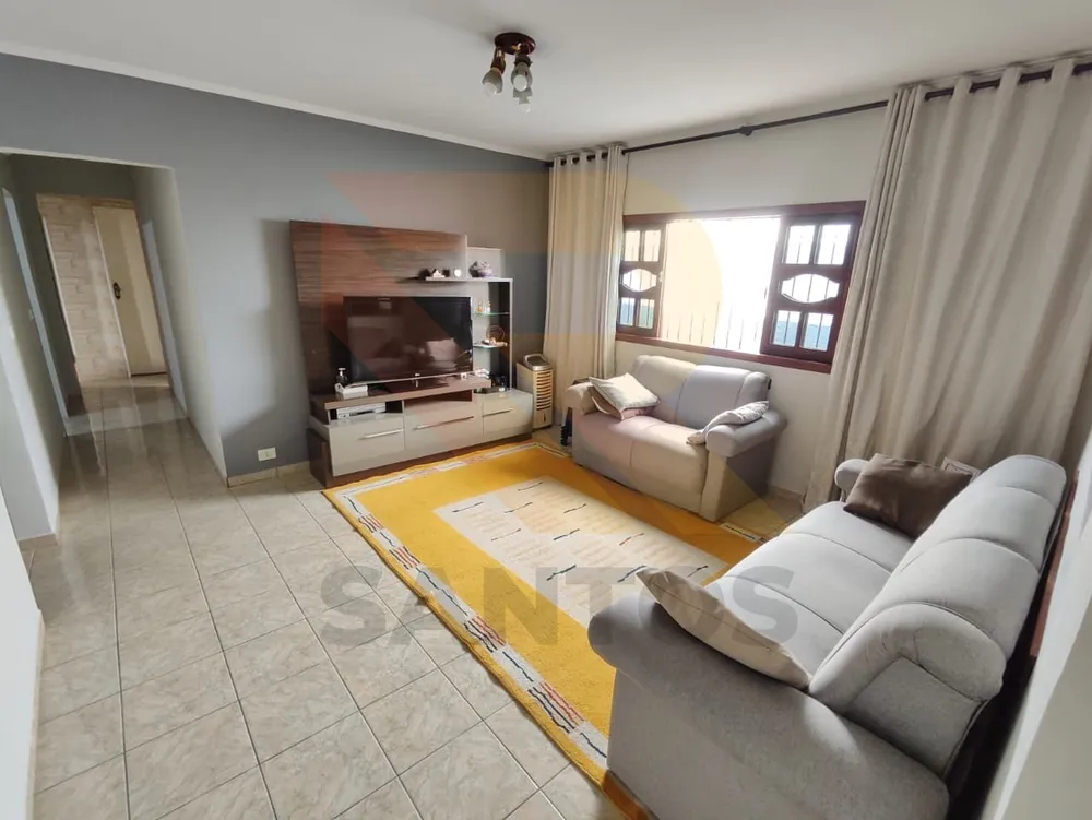 Casa, 3 quartos, 230 m² - Foto 1