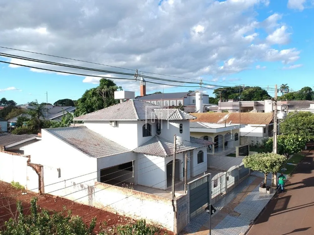 Sobrado, 3 quartos, 260 m² - Foto 1