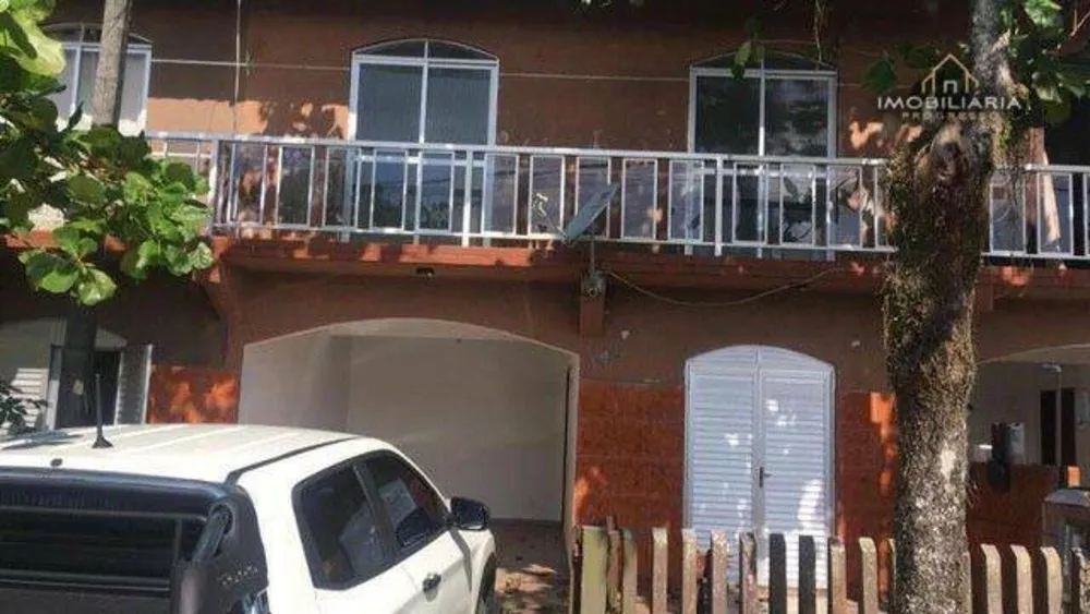 Casa, 3 quartos, 110 m² - Foto 1