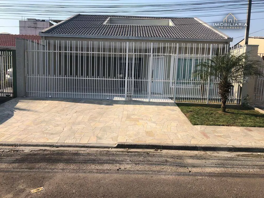 Casa, 3 quartos, 244 m² - Foto 2