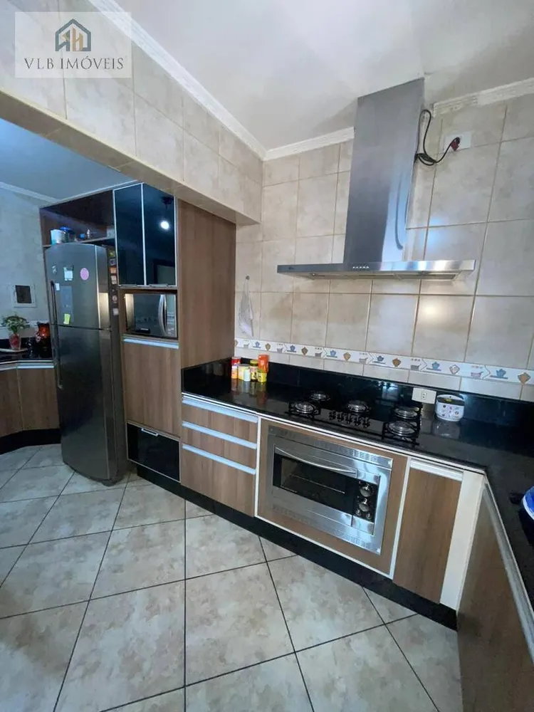 Sobrado, 4 quartos, 200 m² - Foto 2