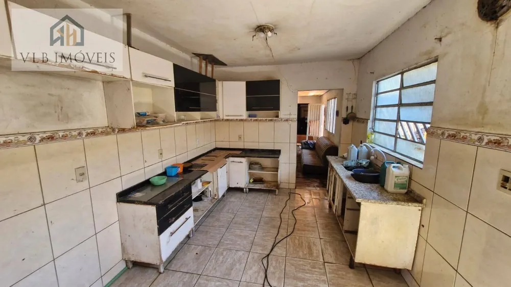 Casa, 3 quartos, 215 m² - Foto 4