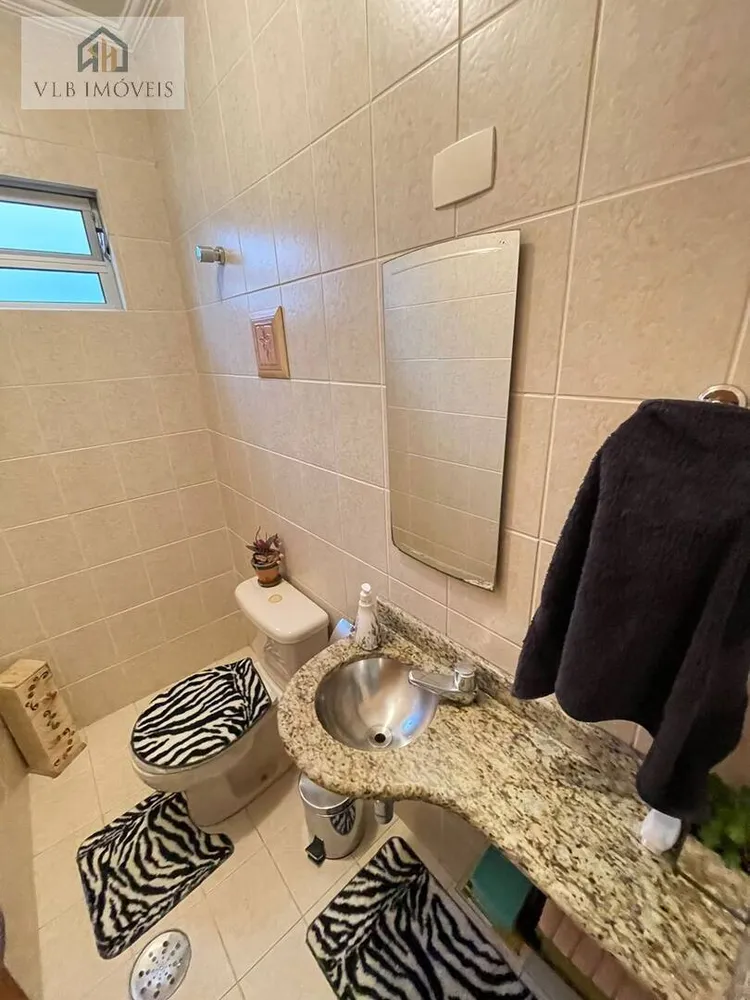 Sobrado, 3 quartos, 200 m² - Foto 1