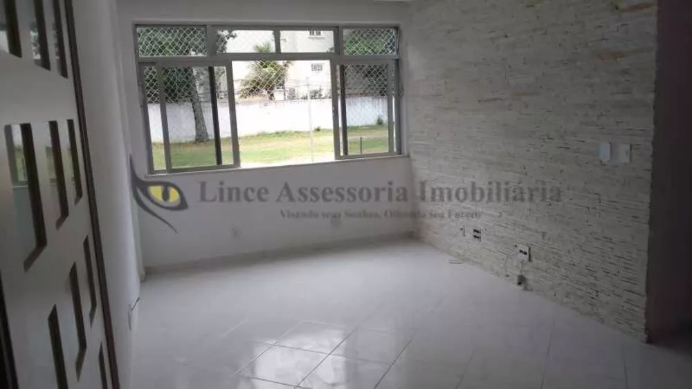 Apartamento à venda com 3 quartos, 92m² - Foto 1