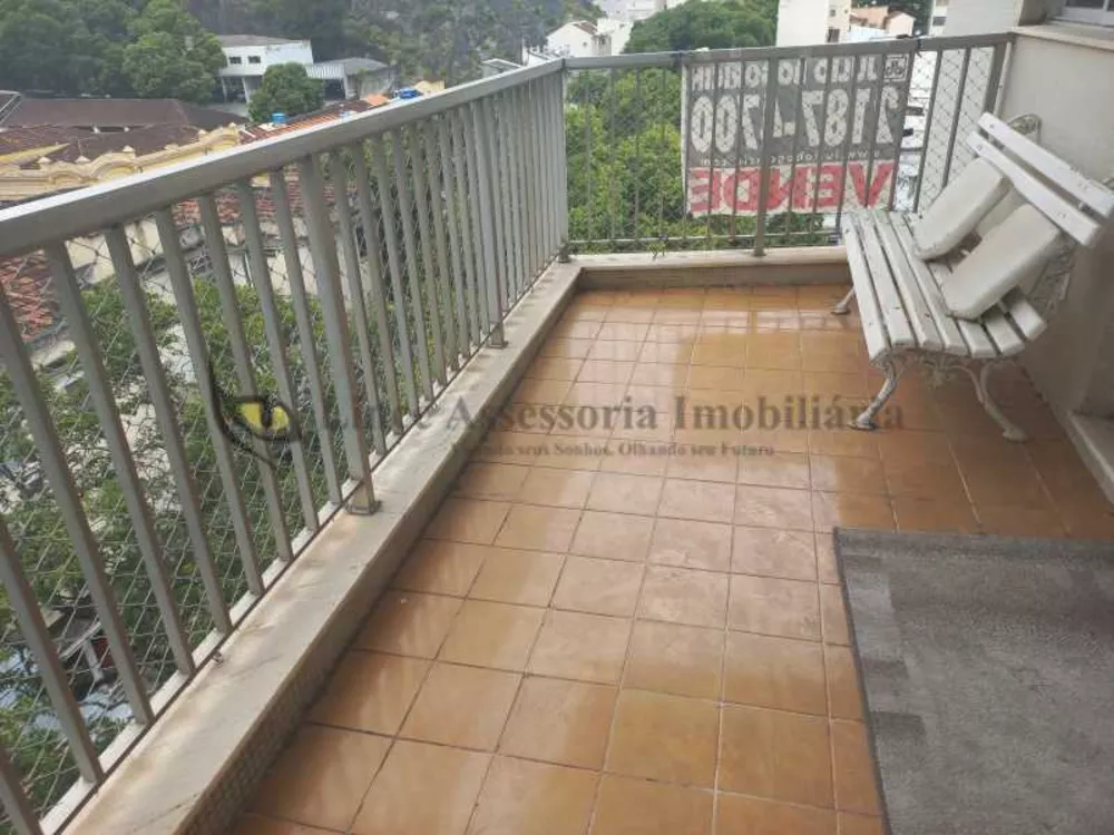 Apartamento à venda com 4 quartos, 171m² - Foto 1