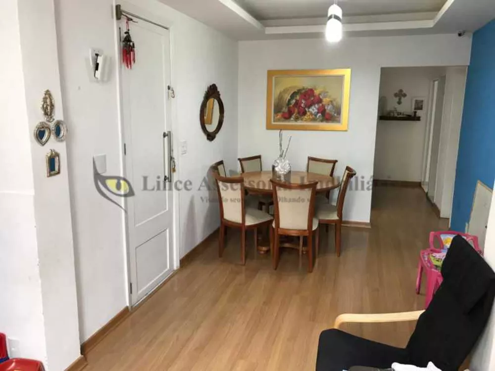 Apartamento à venda com 4 quartos, 253m² - Foto 3