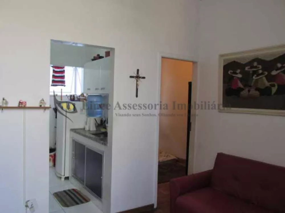 Apartamento à venda com 2 quartos, 48m² - Foto 3