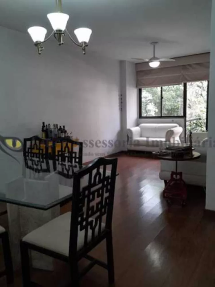 Apartamento à venda com 3 quartos, 95m² - Foto 4