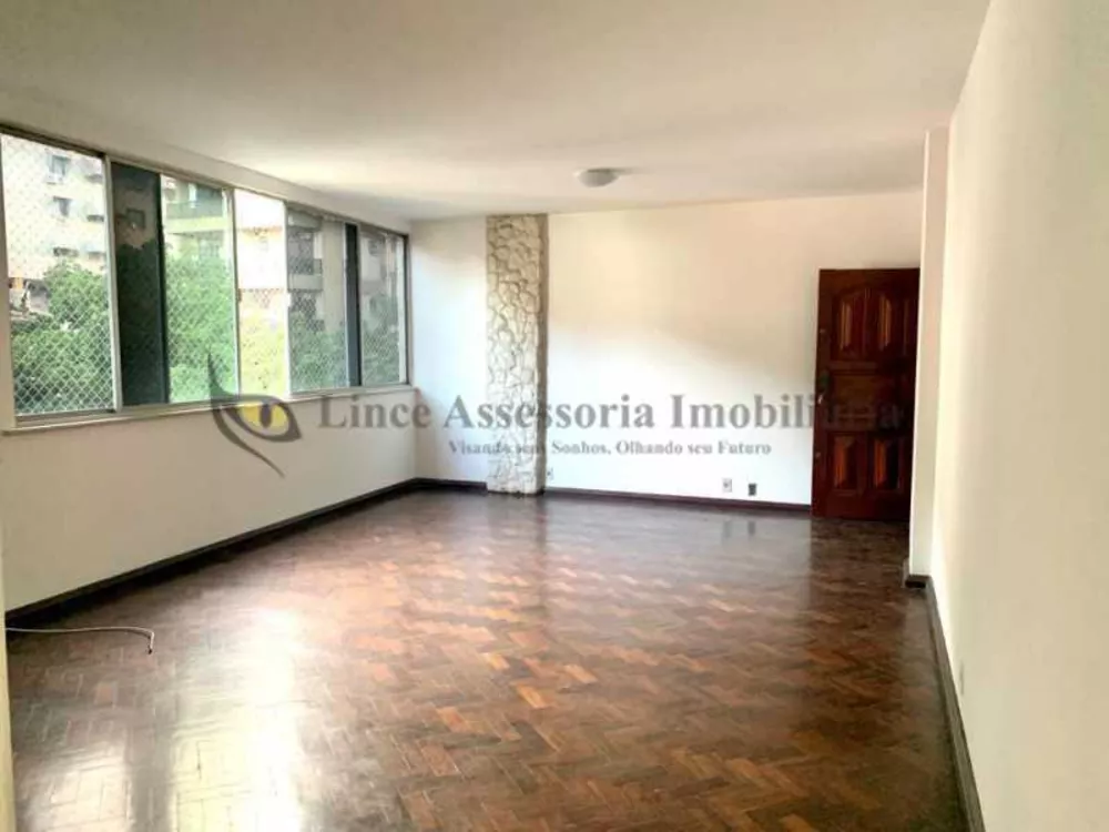 Apartamento à venda com 3 quartos, 120m² - Foto 4