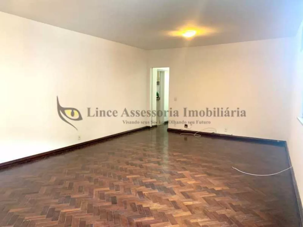 Apartamento à venda com 3 quartos, 120m² - Foto 1