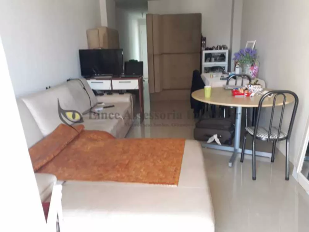 Apartamento à venda com 2 quartos, 83m² - Foto 4