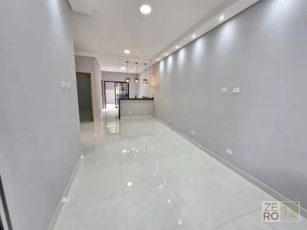 Casa à venda com 3 quartos, 105m² - Foto 2