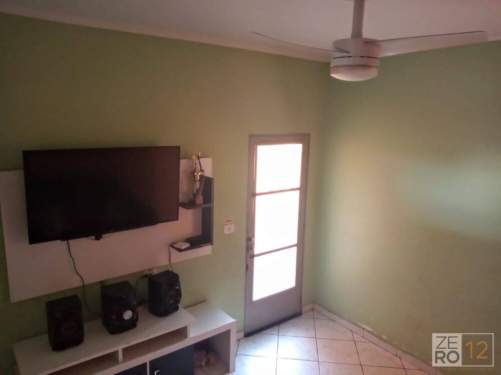 Apartamento à venda com 2 quartos, 70m² - Foto 4