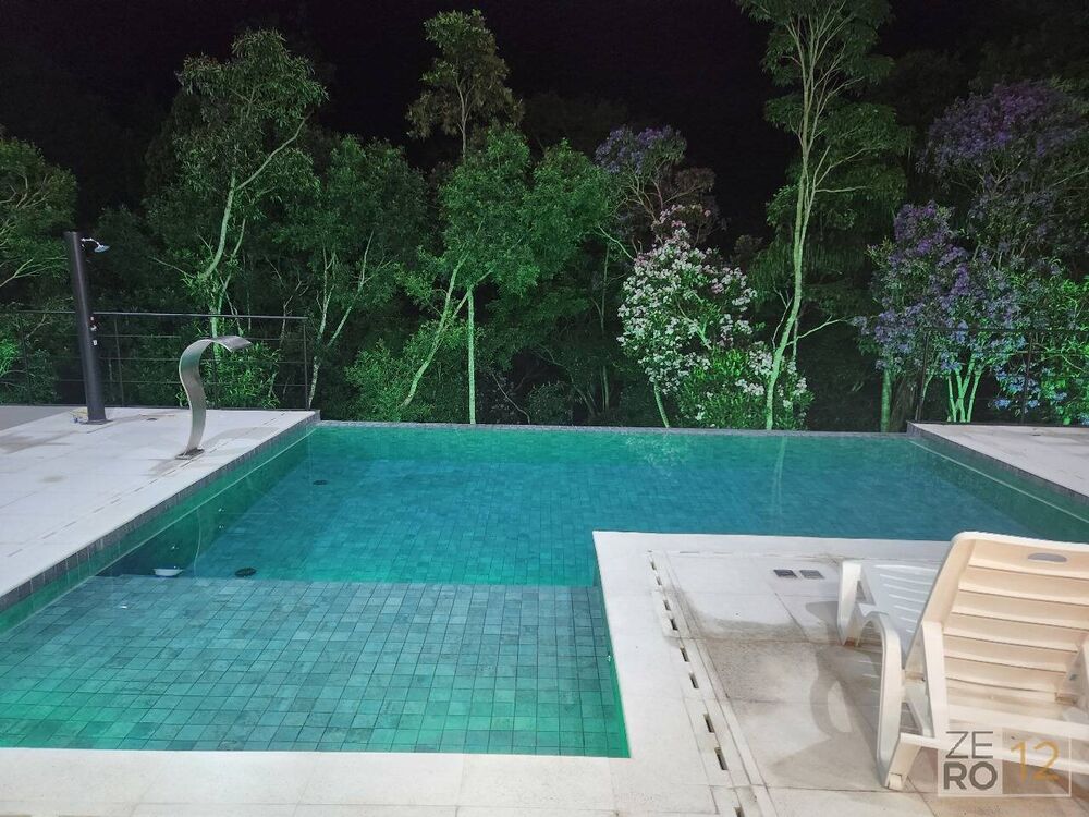 Casa à venda com 4 quartos, 470m² - Foto 4